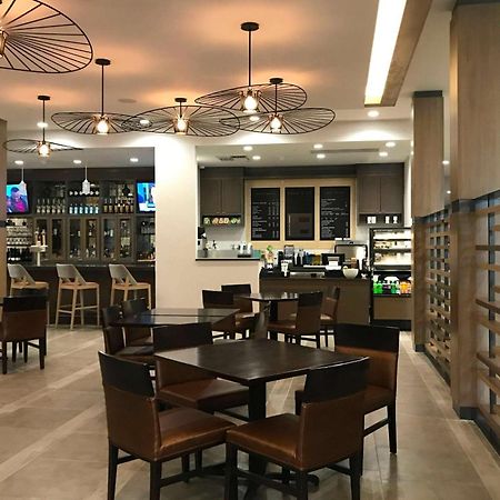 Sonesta Hotel Grand Rapids Airport Kentwood Екстер'єр фото