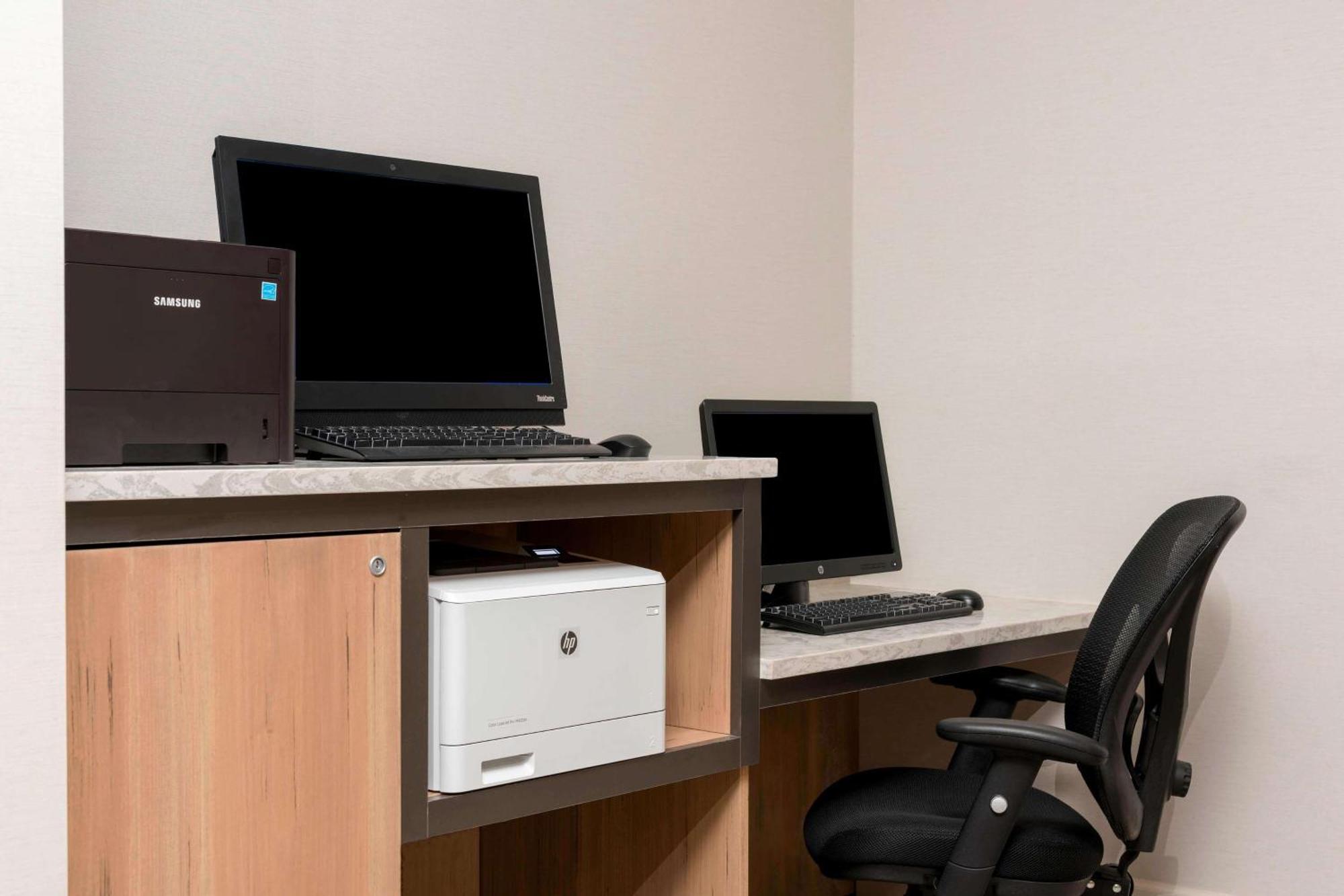 Sonesta Hotel Grand Rapids Airport Kentwood Екстер'єр фото