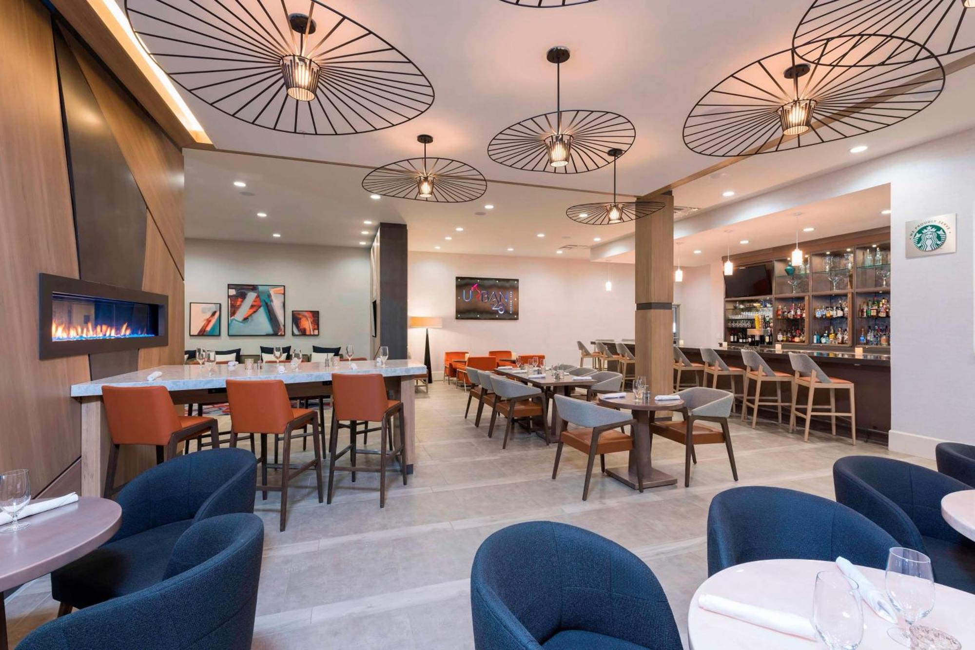 Sonesta Hotel Grand Rapids Airport Kentwood Екстер'єр фото