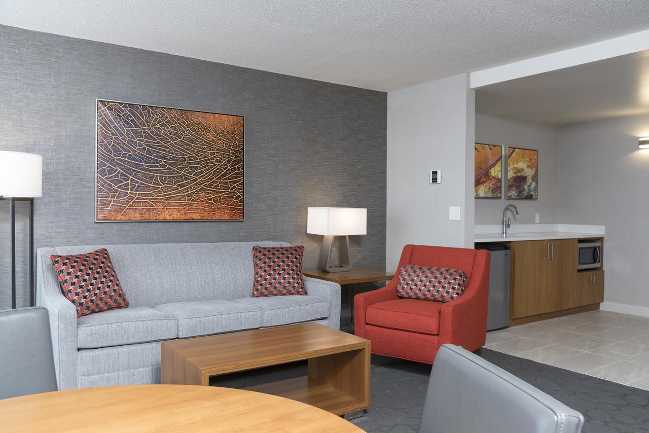 Sonesta Hotel Grand Rapids Airport Kentwood Екстер'єр фото